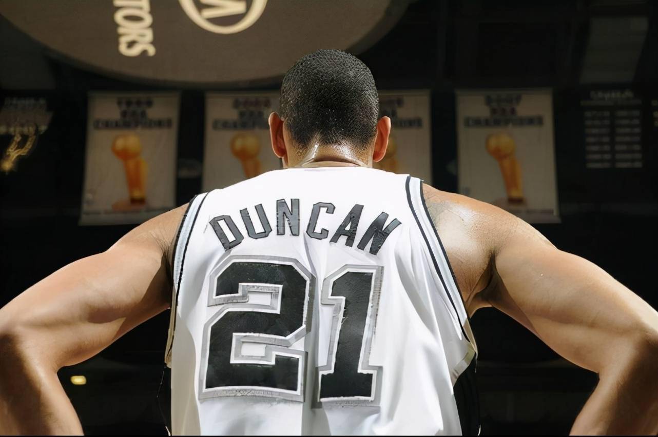 直落两盘！石宇奇2-0击败安东森 获得天王杯冠军